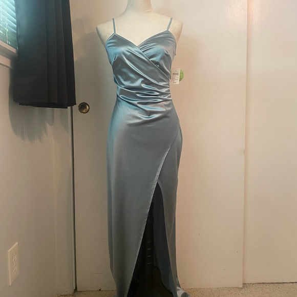 Windsor women’s dress gray slimming small silky new with tags - Picture 8 of 15